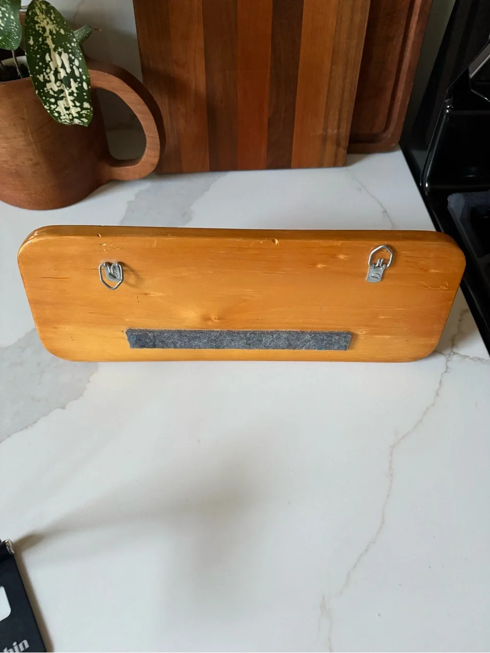 N/A simple wooden